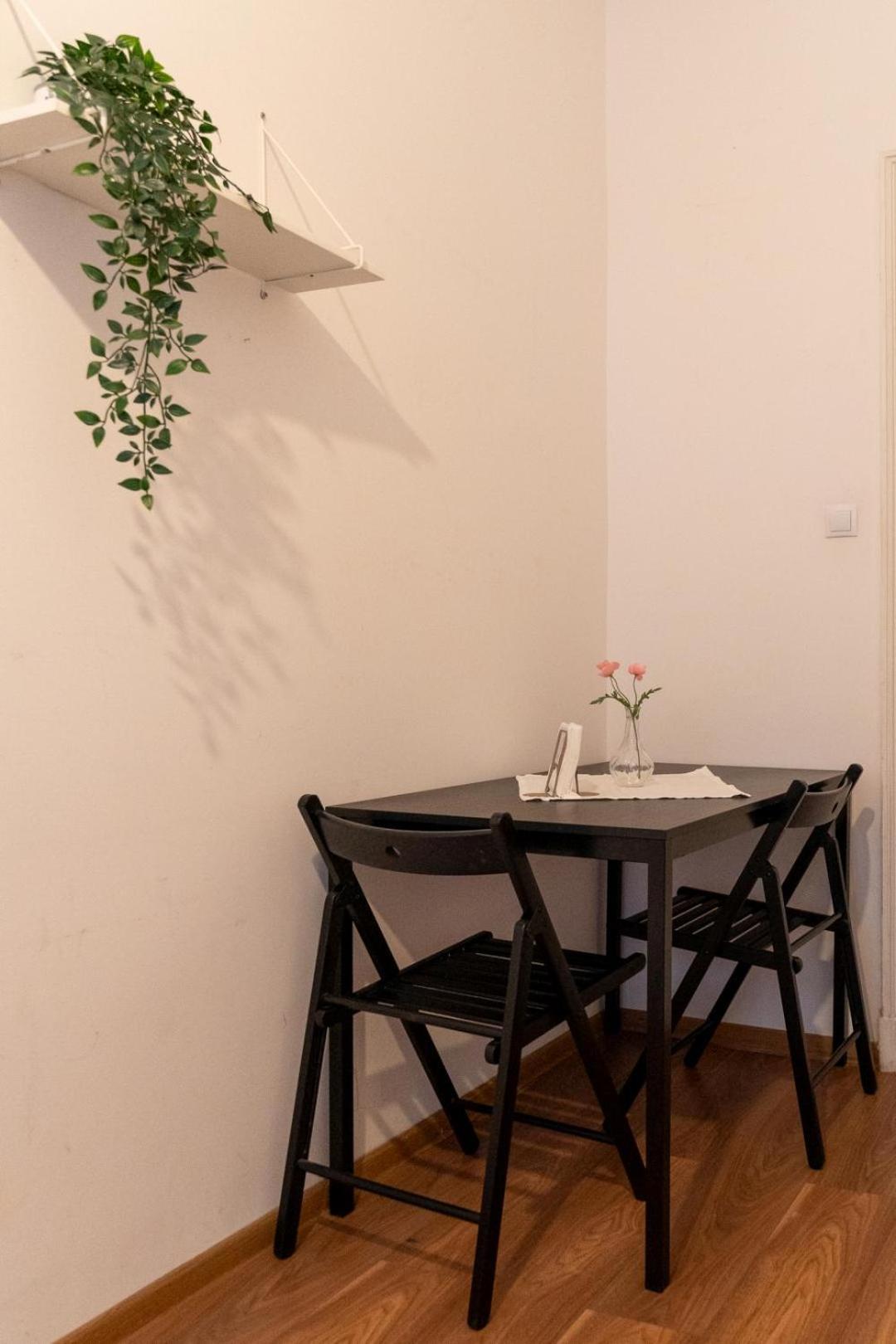 Spoko Pokoje Na Trzebnickiej - Blisko Centrum - By Spaceapart Wrocław Extérieur photo